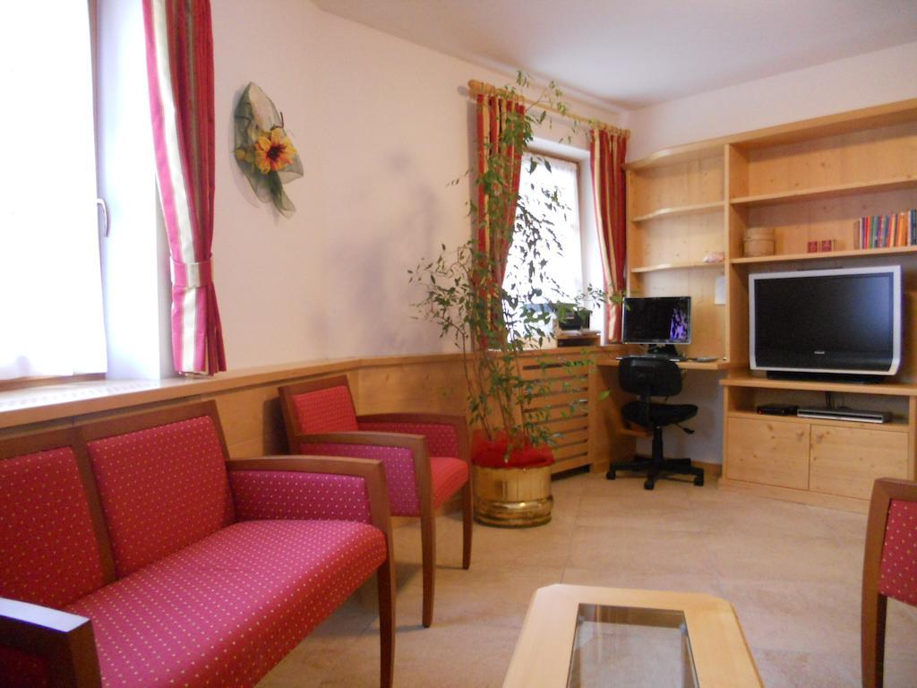 Residence Garni Manuela Cavalese Quarto foto